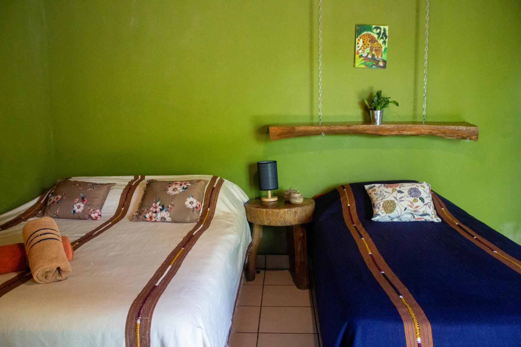 Alice Guesthouse El Remate Eksteriør billede